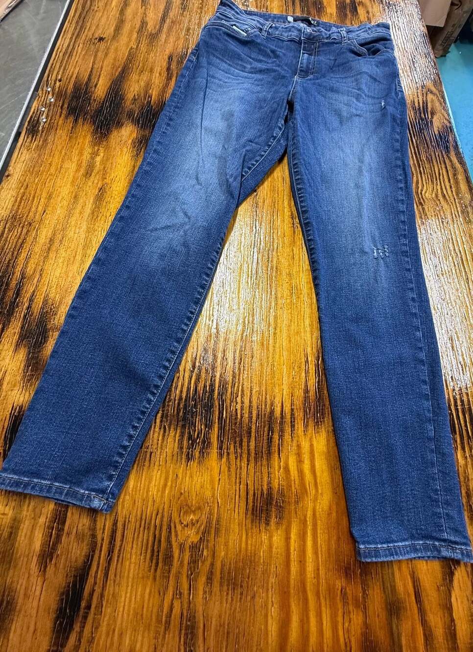 KUT from the Kloth Donna High Rise Ankle Skinny Size 12